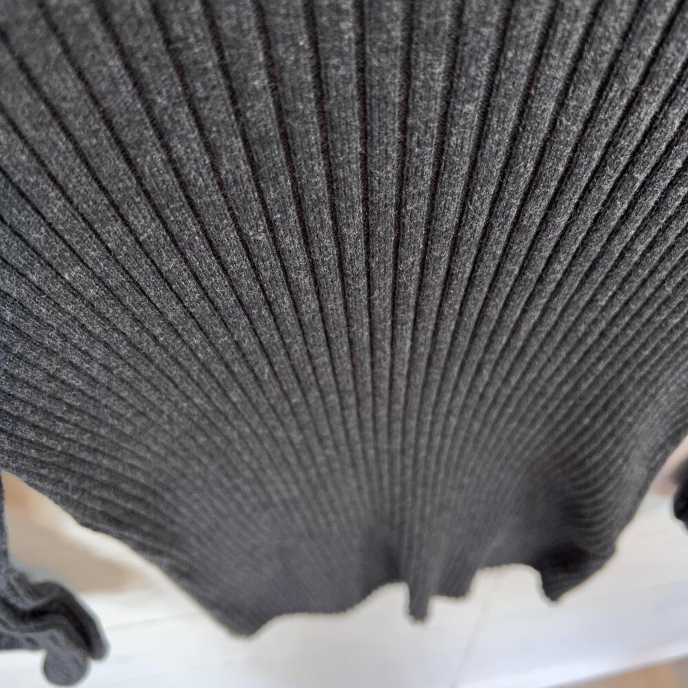 Michael Stars Sweater Womens Size Small Dark Gray Ribbed Poet Flounce Sleeve - Picture 7 of 11